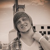 Ethan Gibson - List pictures