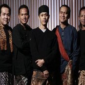 Simakdialog - List pictures