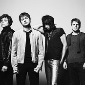Kasabian - List pictures