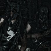 Wrong - List pictures