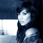 Cassie Steele - List pictures