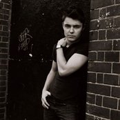 Leon Jackson - List pictures