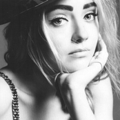 Dakota Fanning - List pictures