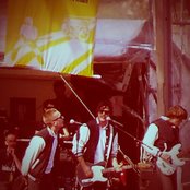 Kraftklub - List pictures