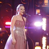 Danielle Bradbery - List pictures