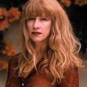 Loreena Mckennitt - List pictures