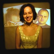 Venus Hum - List pictures