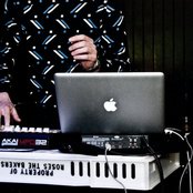 Romare - List pictures