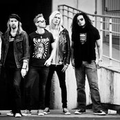 W.e.t. - List pictures