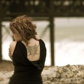 Allison Crowe - List pictures