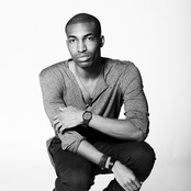 Jarell Perry - List pictures