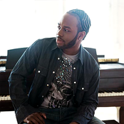 Dwele - List pictures