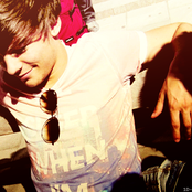 Louis Tomlinson - List pictures