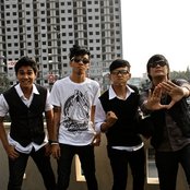 Last Child - List pictures