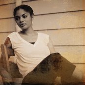 Ndidi - List pictures