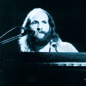 Mike Pinder - List pictures
