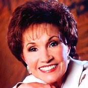 Jan Howard - List pictures