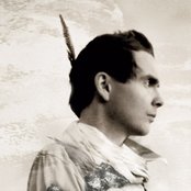 Jonsi - List pictures