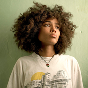 Nneka - List pictures