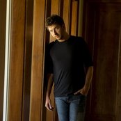 Brett Eldredge - List pictures