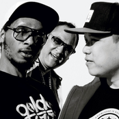 Deltron 3030 - List pictures