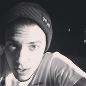 Leroy Sanchez - List pictures