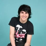 Mitchel Musso - List pictures