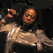 Sharon Jones - List pictures