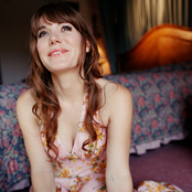 Jenny Lewis - List pictures