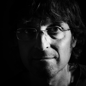 Max Corbacho - List pictures