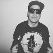 Ta-ku - List pictures