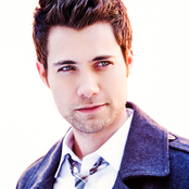 Drew Seeley - List pictures
