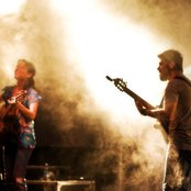 Rodrigo Y Gabriela - List pictures