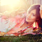 Dia Frampton - List pictures