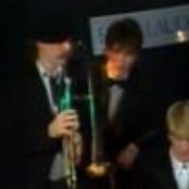 French Kiss - List pictures