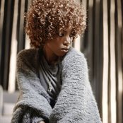 Heather Headley - List pictures