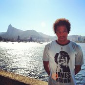 Black Alien - List pictures