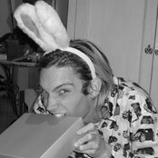 Alex Band - List pictures