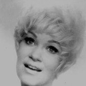 Sue Raney - List pictures