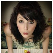 Asia Whiteacre - List pictures