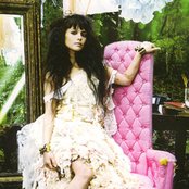 Olivia - List pictures