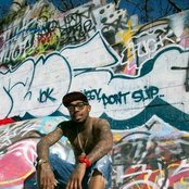 Deniro Farrar - List pictures