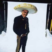 Vicente Fernandez - List pictures