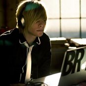 Stereo Skyline - List pictures