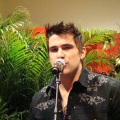 Josh Gracin - List pictures