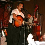 Alex Vargas - List pictures