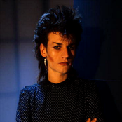 Daniel Ash - List pictures