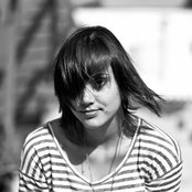 Dia Frampton - List pictures