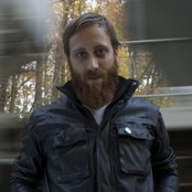 Dan Auerbach - List pictures