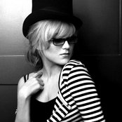Melody Gardot - List pictures